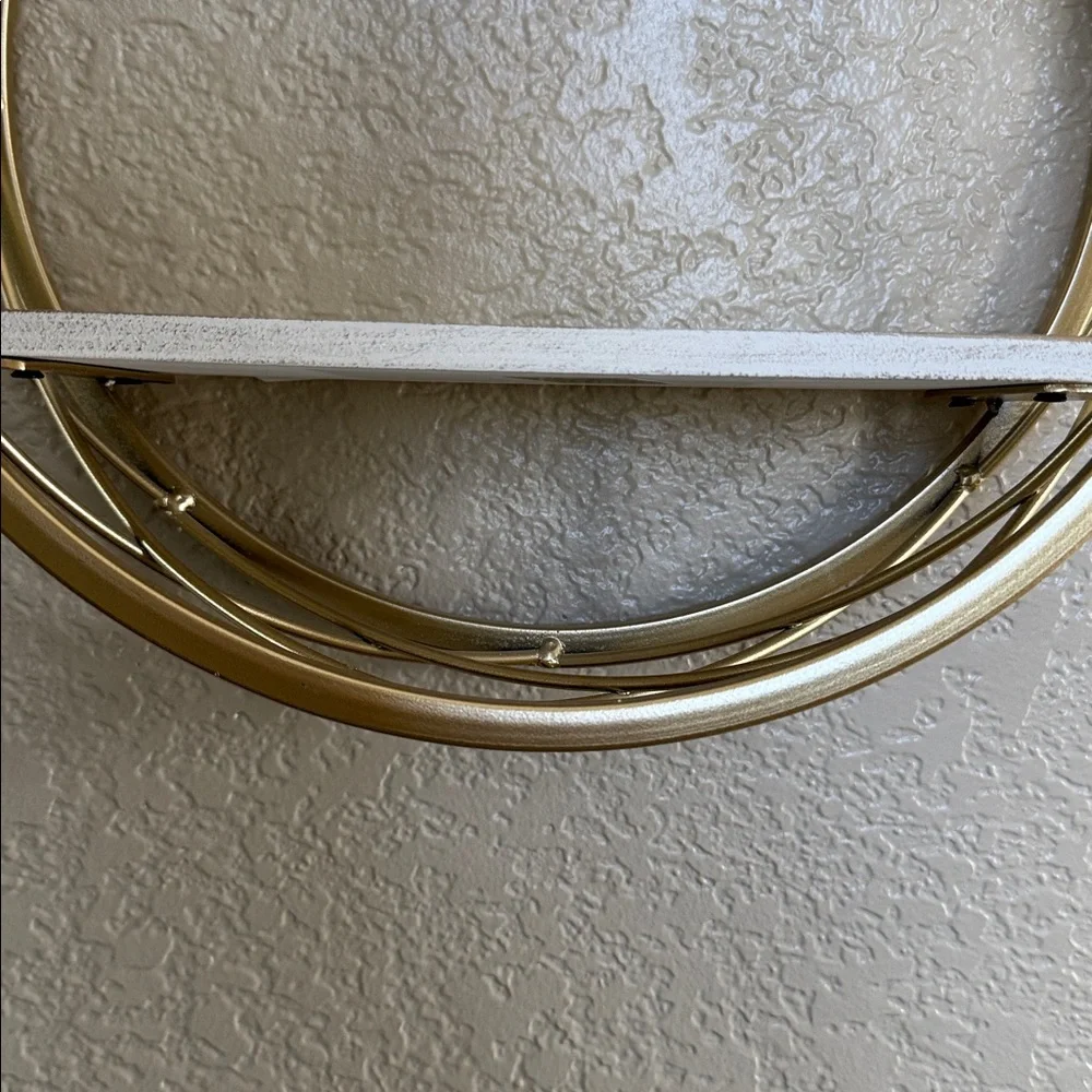 N/A stylish gold